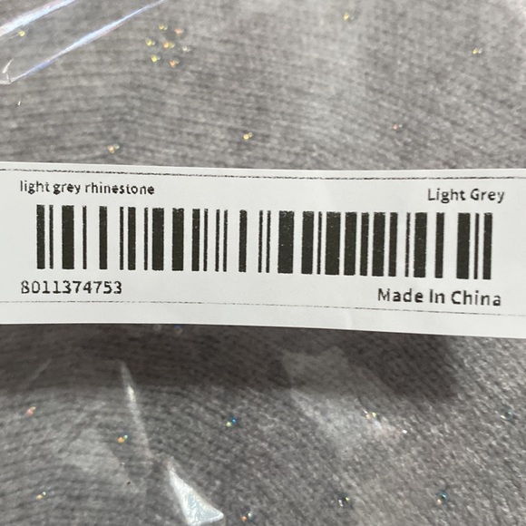 Woman’s Wool Light Grey Rhinestone Beret Hat - Picture 6 of 6